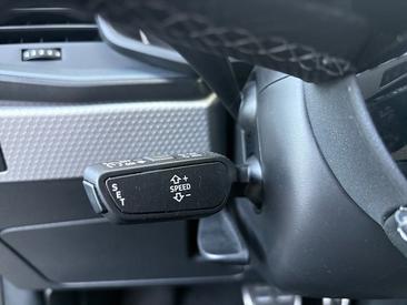 Audi A1 Sportback 35 TFSI — photo 18