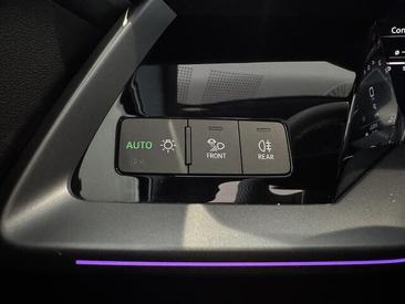 Audi A3 Sportback 35 TDI — photo 14