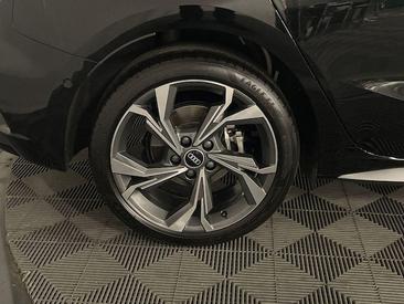 Audi A3 Sportback 35 TDI — photo 28