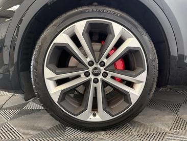 Audi Q5 Sportback 50 TFSI E Quattro — photo 29