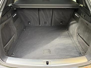 Audi Q5 35 TDI — photo 22