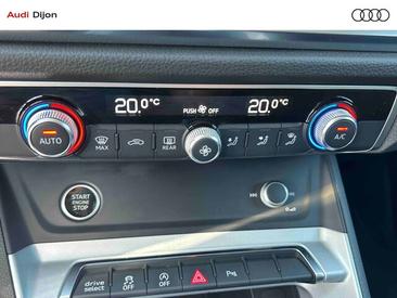 Audi Q3 35 TDI — photo 31