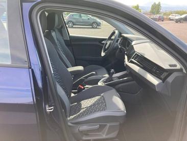 Audi A1 Sportback 30 TFSI — photo 11