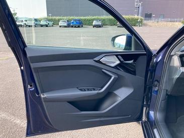 Audi A1 Sportback 30 TFSI — photo 32