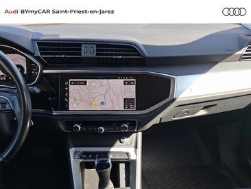 Audi Q3 35 TFSI — photo 11