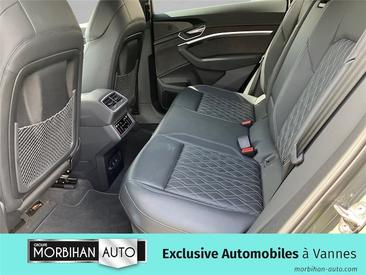 Audi SQ8 E-tron 370 KW — photo 10