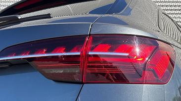 Audi A4 Avant 40 TDI — photo 33