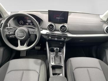 Audi Q2 35 TFSI — photo 14