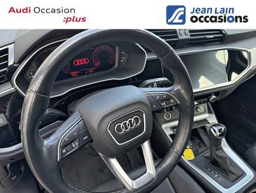 Audi Q3 35 TDI — photo 12