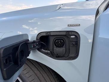 Audi Q3 E-hybrid — photo 9