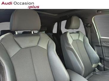 Audi Q3 35 TDI — photo 14