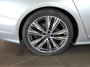 Audi A6 Avant TFSI E 50 E Quattro — photo 10