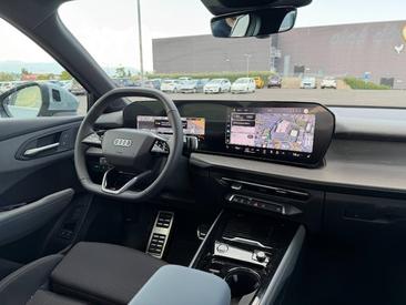 Audi Q3 E-hybrid — photo 20