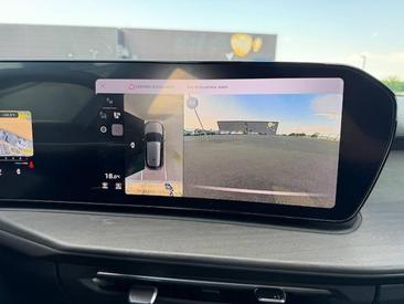 Audi Q3 E-hybrid — photo 21