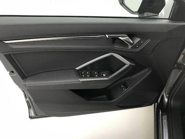 Audi Q3 Sportback TFSI E 45 E — photo 71