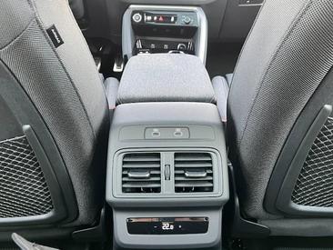 Audi Q5 E-hybrid Quattro — photo 25