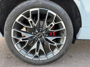 Audi Q3 E-hybrid — photo 30