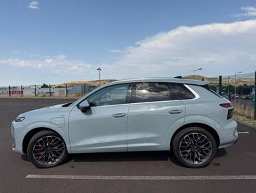 Audi Q3 E-hybrid — photo 32