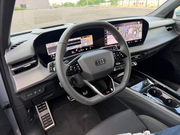 Audi Q3 E-hybrid — photo 46