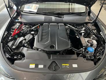 Audi A6 Avant TFSI E 50 E Quattro — photo 32
