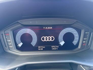 Audi A1 Sportback 25 TFSI — photo 16