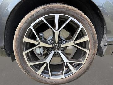 Audi Q3 E-hybrid — photo 9