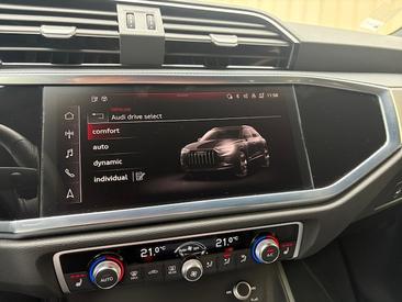 Audi Q3 TFSI E 45 E — photo 28