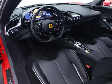 Ferrari SF90 Stradale — photo 5