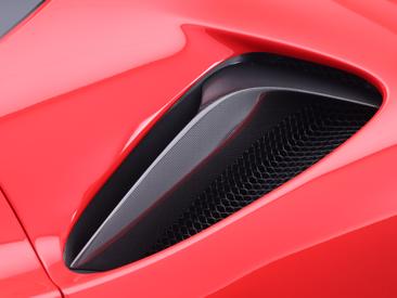 Ferrari SF90 Stradale — photo 31