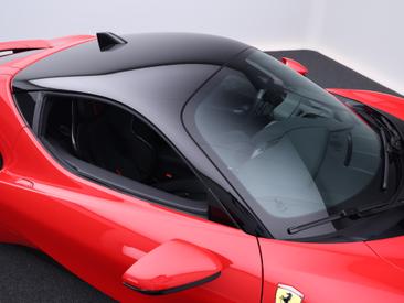 Ferrari SF90 Stradale — photo 34