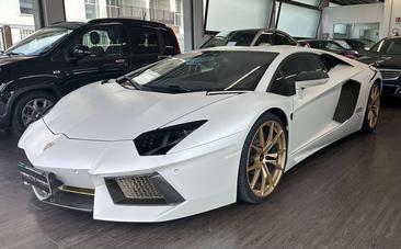 Lamborghini Aventador LP 700-4 — photo 18