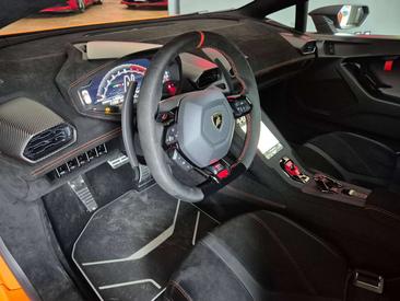 Lamborghini Huracán STO — photo 13