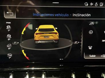 Lamborghini Urus — photo 40