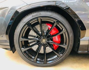 Lamborghini Urus — photo 10