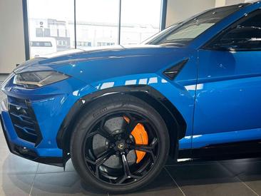 Lamborghini Urus — photo 4