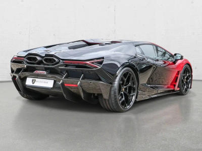 Lamborghini Revuelto Revuelto