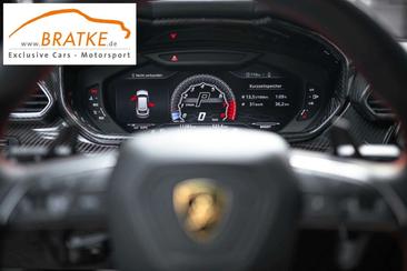 Lamborghini Urus — photo 25