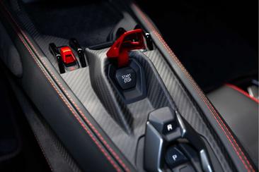 Lamborghini Revuelto — photo 30