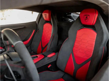 Lamborghini Revuelto Revuelto — photo 12
