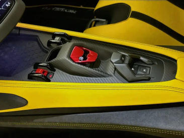 Lamborghini Revuelto Revuelto — photo 16