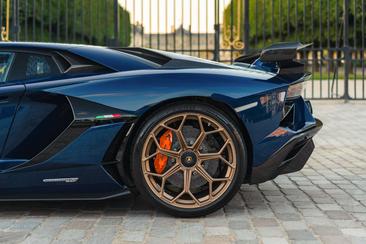 Lamborghini Aventador SVJ — photo 30