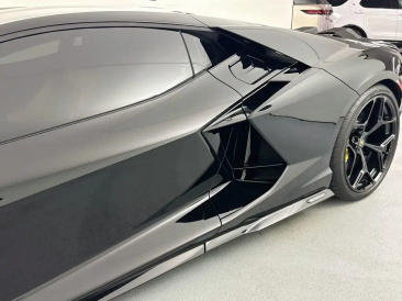 Lamborghini Revuelto Revuelto — photo 25