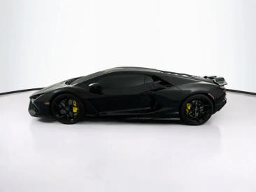 Lamborghini Revuelto Revuelto — photo 30