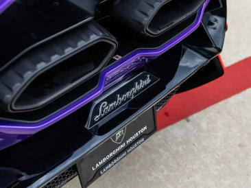 Lamborghini Revuelto Revuelto — photo 16