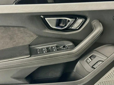 Lamborghini Urus Urus — photo 21