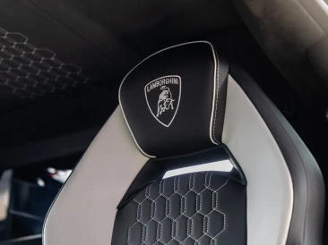 Lamborghini Revuelto Revuelto — photo 39
