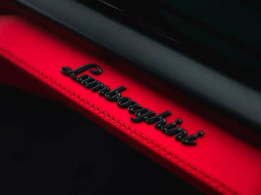Lamborghini Urus S Urus SE — photo 23