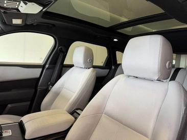 Land Rover Range Rover Velar D300 — photo 13