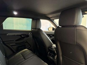 Land Rover Range Rover Evoque P200 — photo 14