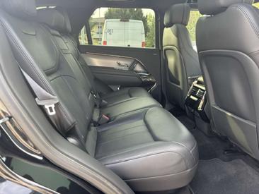 Land Rover Range Rover Sport D250 — photo 18